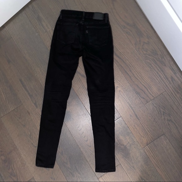 Black Levi’s 710 Super Skinny Jeans - Picture 4 of 5
